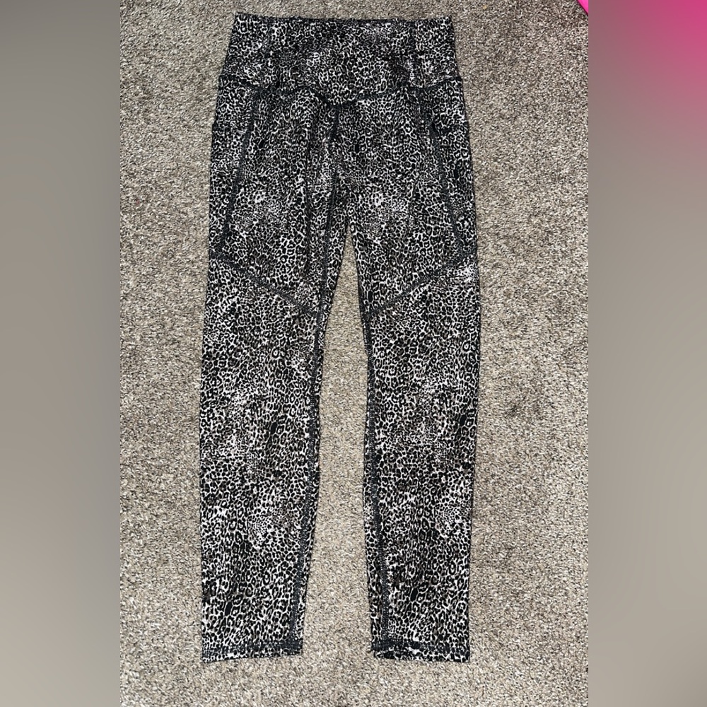 cheetah print leggings